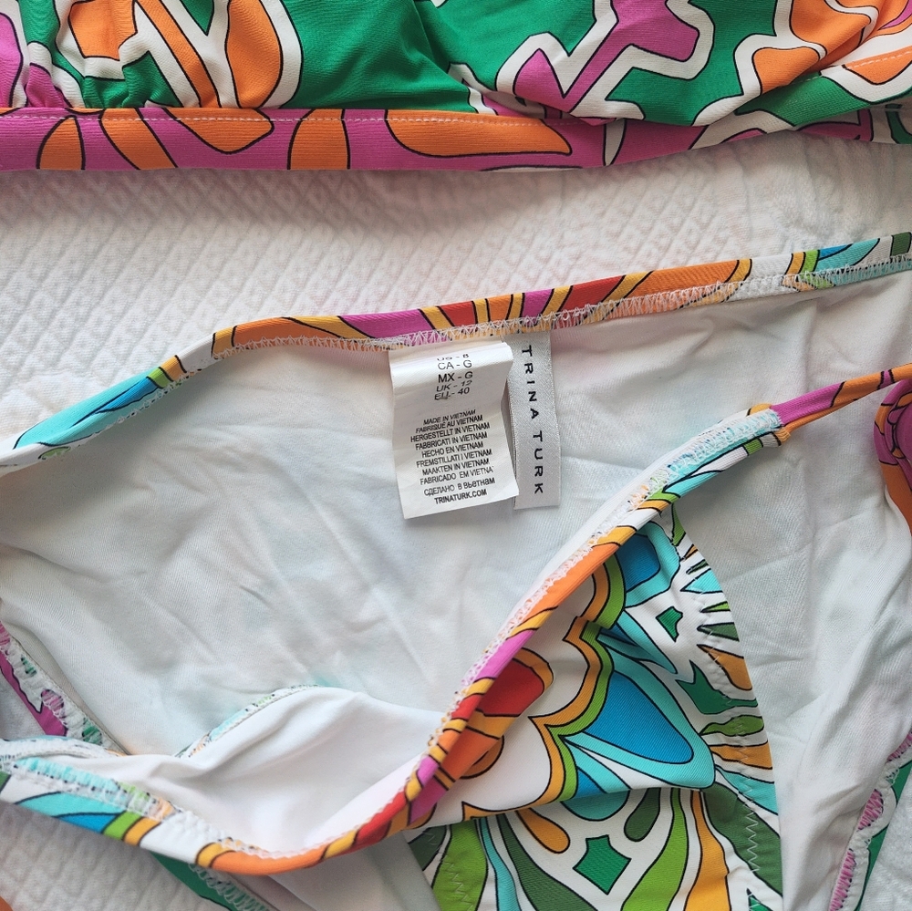Colorful Floral Bikini Set Trina Turk - Picture 4 of 6